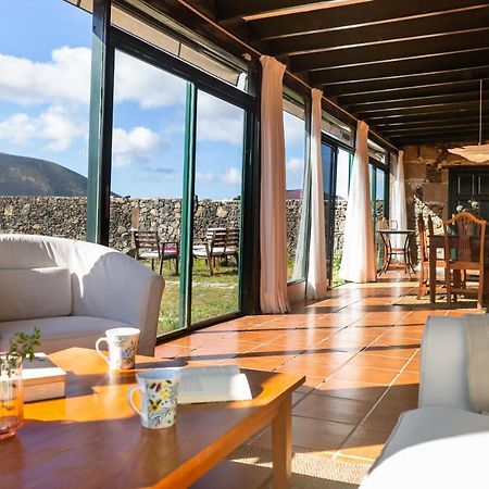 Villa Casa "Entre Vinedos" En Masdache Tías Exterior foto